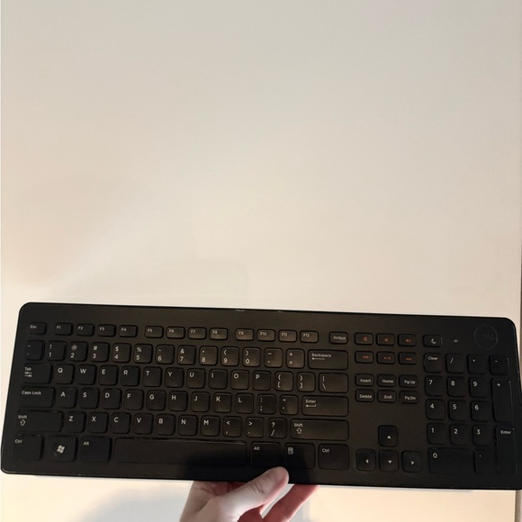 Dell wireless keyboard - Picture 1 of 1